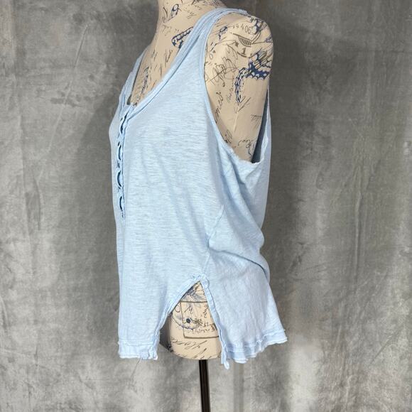 We the Free People Scoop Neck Tank Top Size Small Blue Relax Raw Edge Trim Snap - Picture 3 of 10